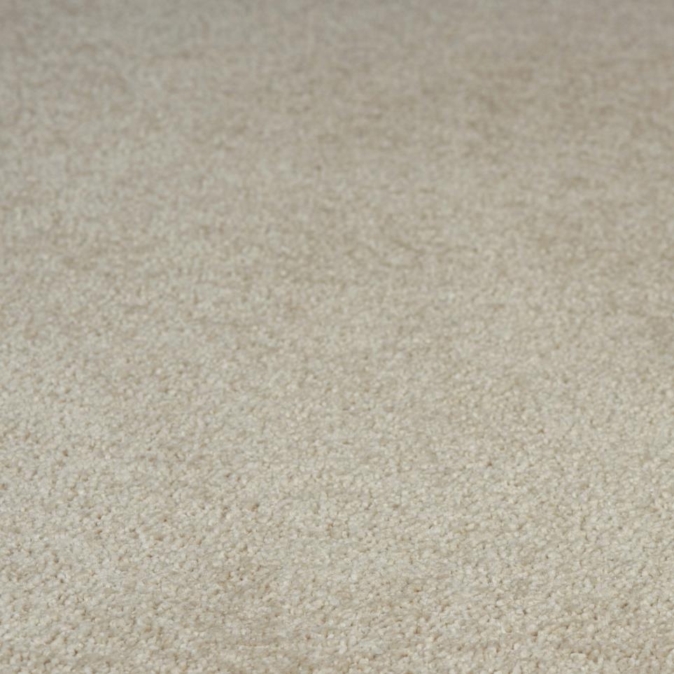 Textured Saxony Radiant Glow Beige/Tan Carpet