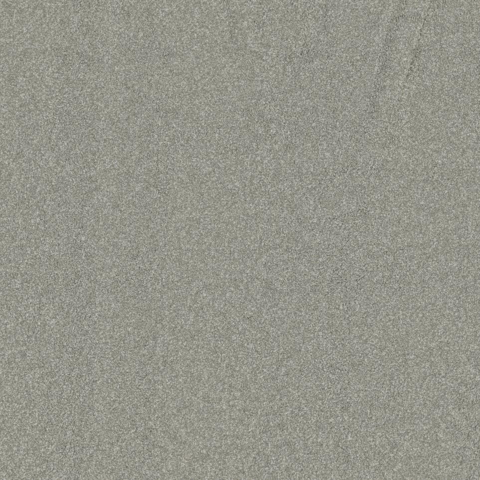 Textured Saxony Pickles Gray Carpet