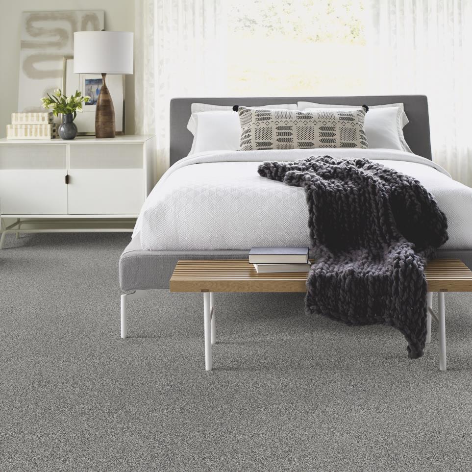 Textured Saxony Cold Steel Gray Carpet