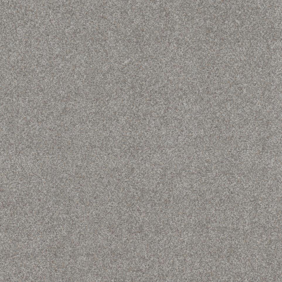 Textured Saxony Majesty Gray Carpet