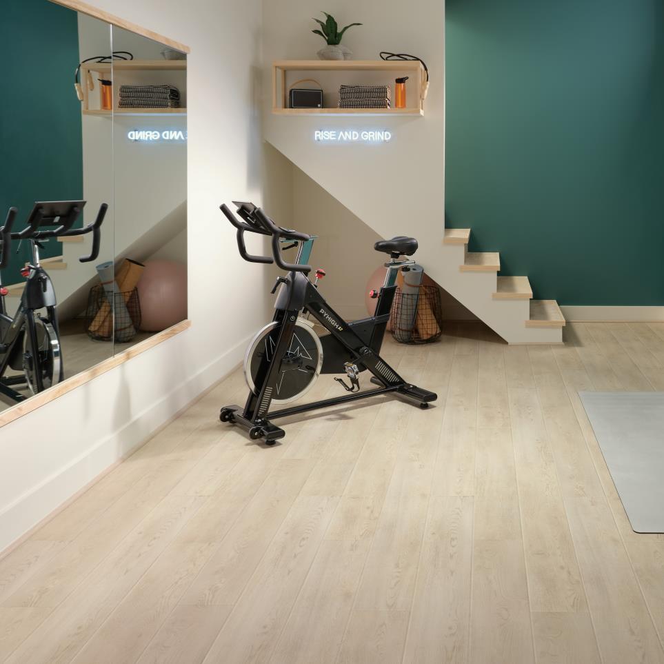 Plank Mercer Oak Light Finish Vinyl