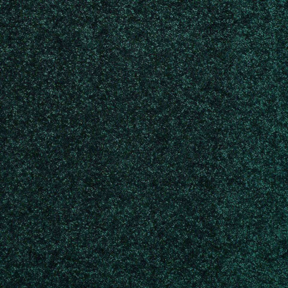 Textured Saxony Mistletoe Green Carpet
