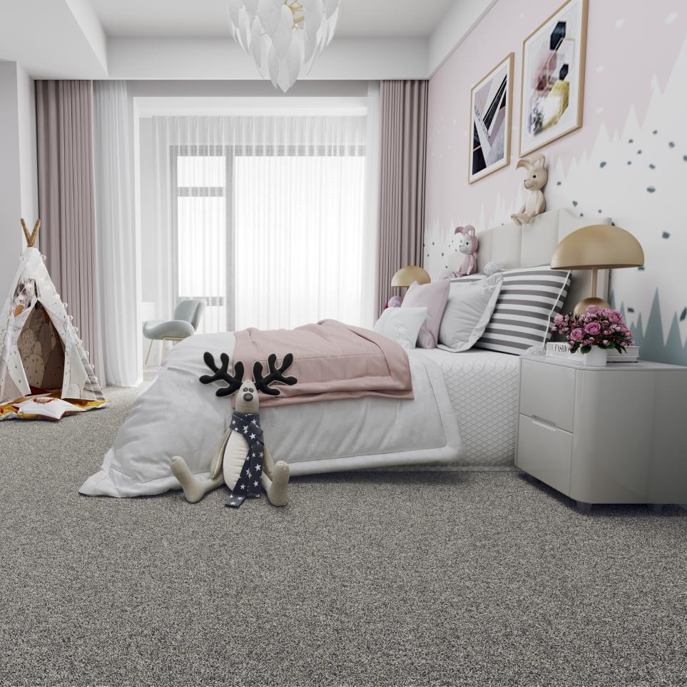 Textured Saxony Tycoon Gray Carpet