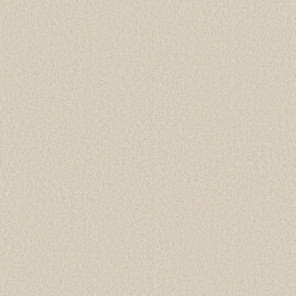 Textured Saxony Sugar Glazed White Carpet