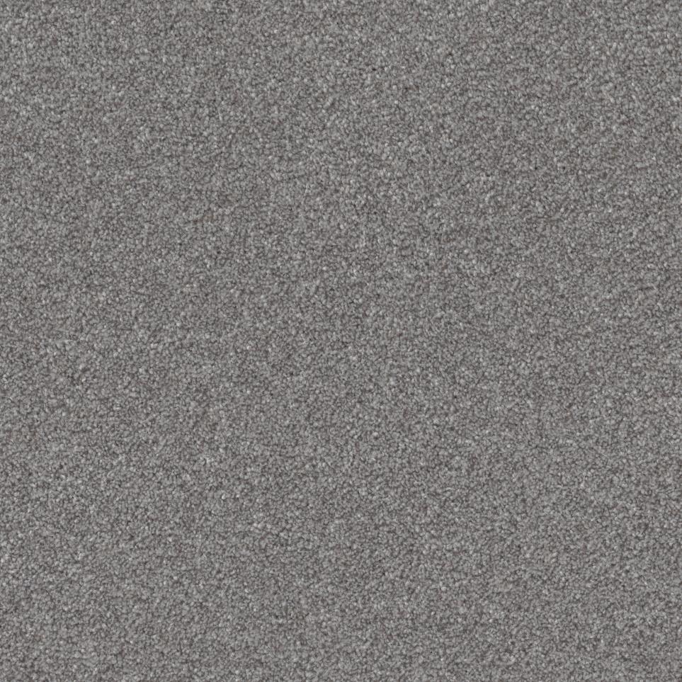 Textured Saxony West Wind Gray Carpet