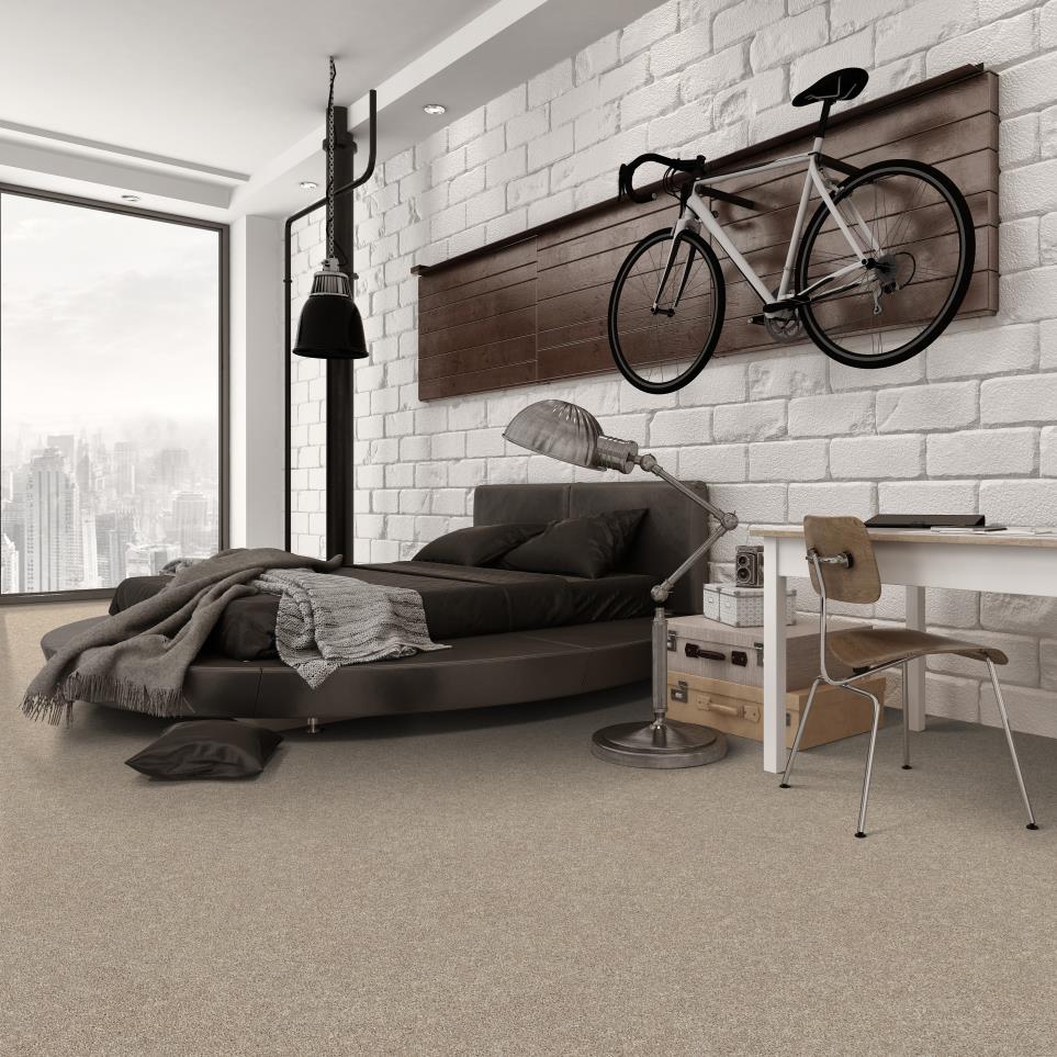 Textured Saxony Coastal Fog Beige/Tan Carpet