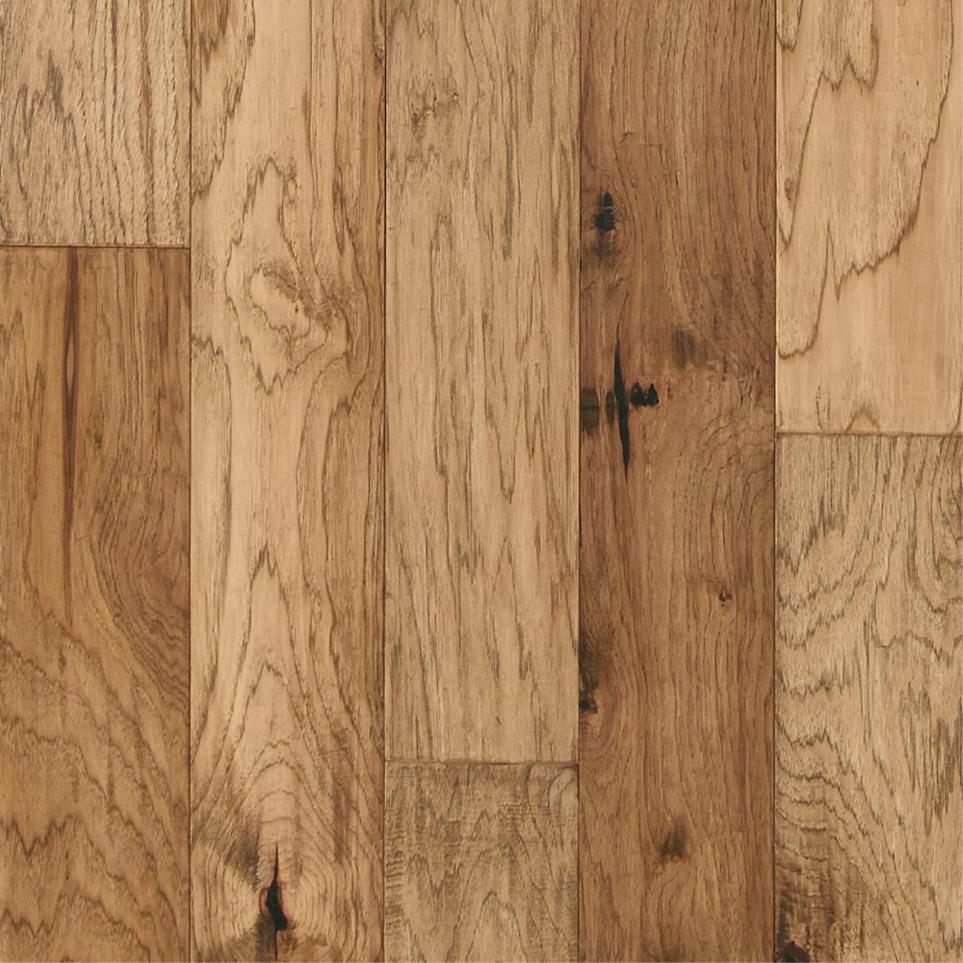 Plank Champagne Light Finish Hardwood