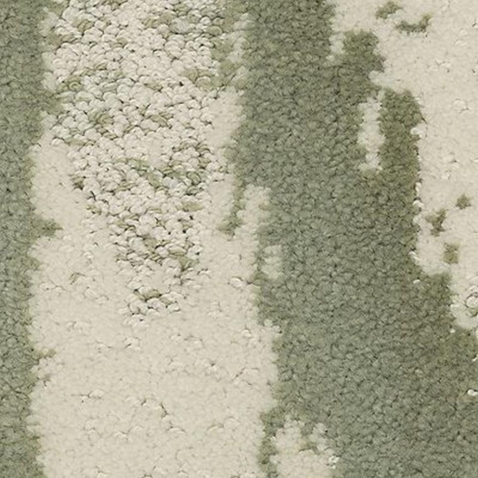 Pattern Echo Green Carpet