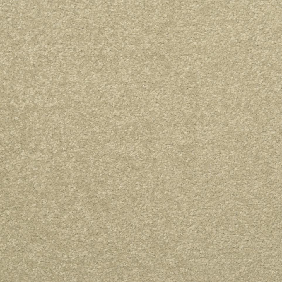 Textured Saxony Green Ground Green Carpet