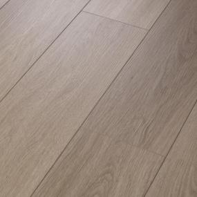 Plank Executive Oak Medium Finish Vinyl