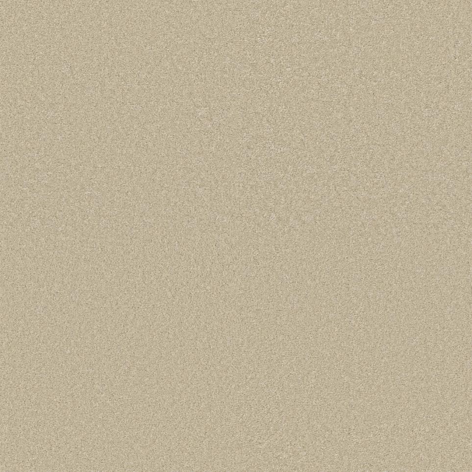 Plush Saxony Soft Glow Beige/Tan Carpet