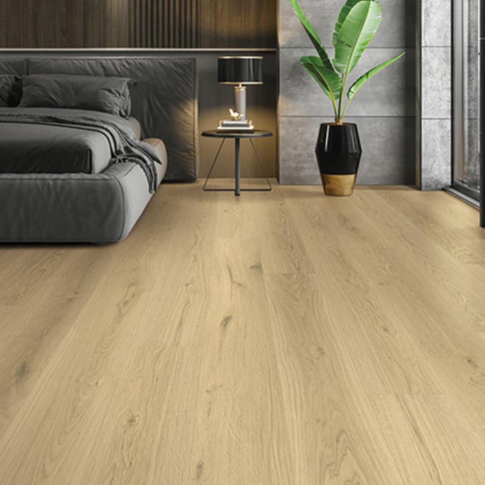 Plank Lunar Glow Light Finish Vinyl
