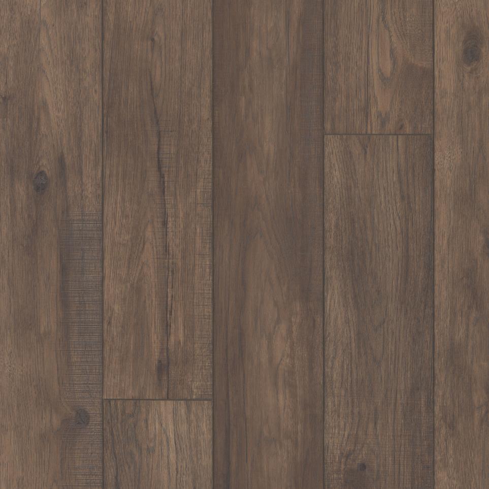 Plank Acorn Dark Finish Laminate