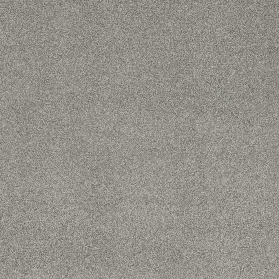Textured Saxony Reflection Gray Carpet
