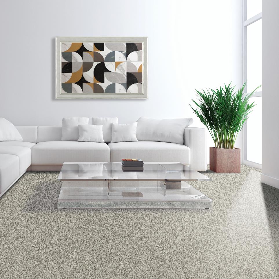 Textured Saxony Deer Creek Beige/Tan Carpet