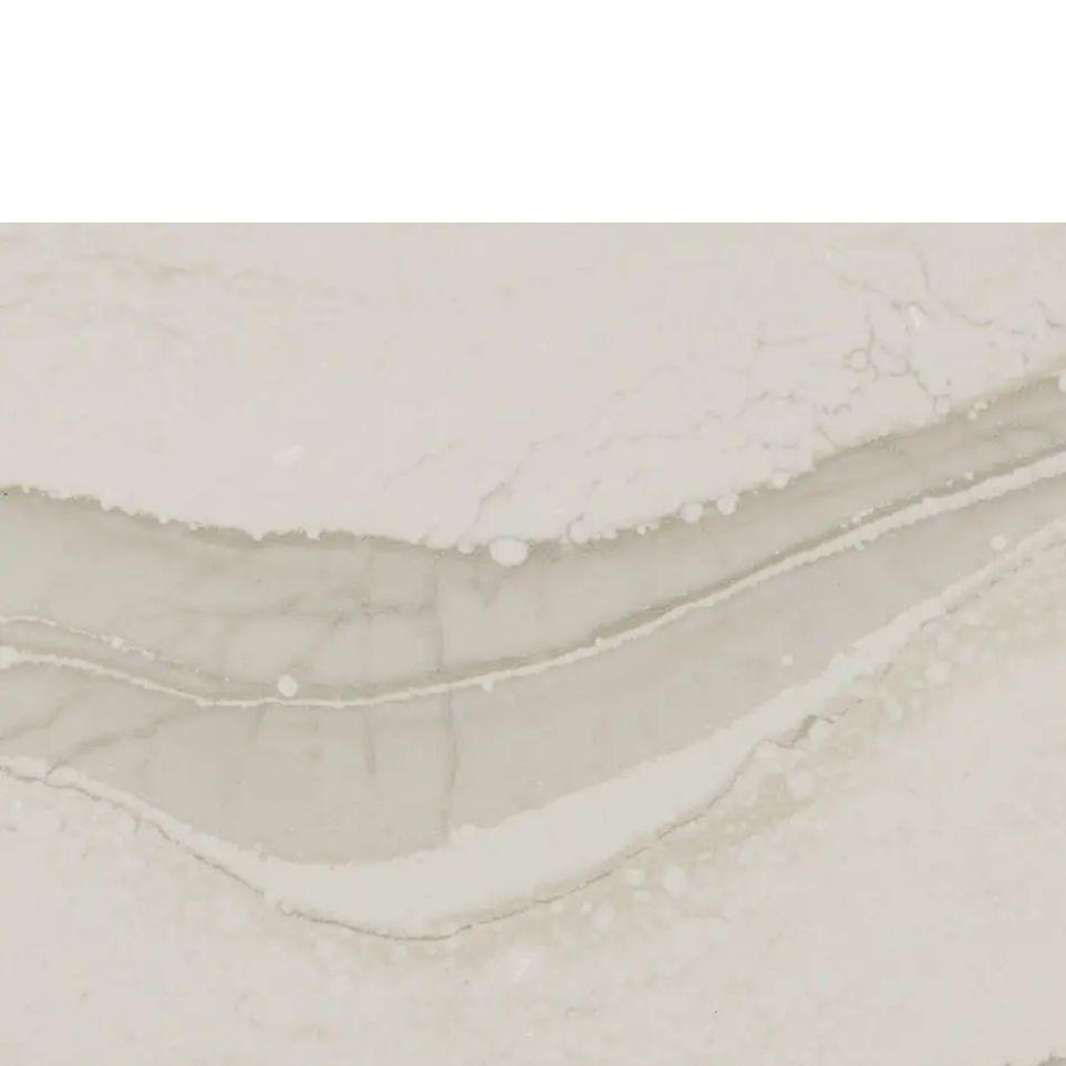 Slab Brittanicca Warm Cream / Beige Quartz Countertops