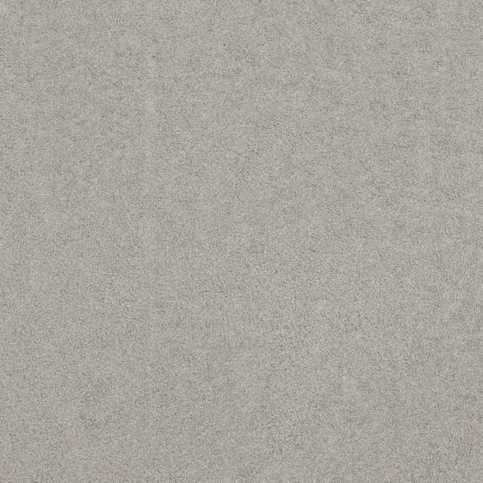 Textured Saxony Silver Silk White Carpet