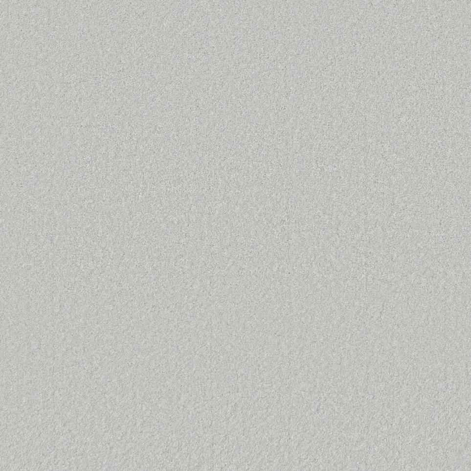 Plush Saxony Glacier Gray Carpet