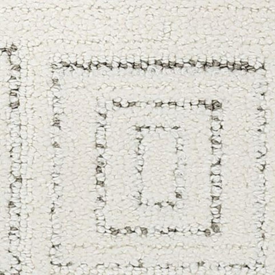 Loop Ashen Trail White Carpet