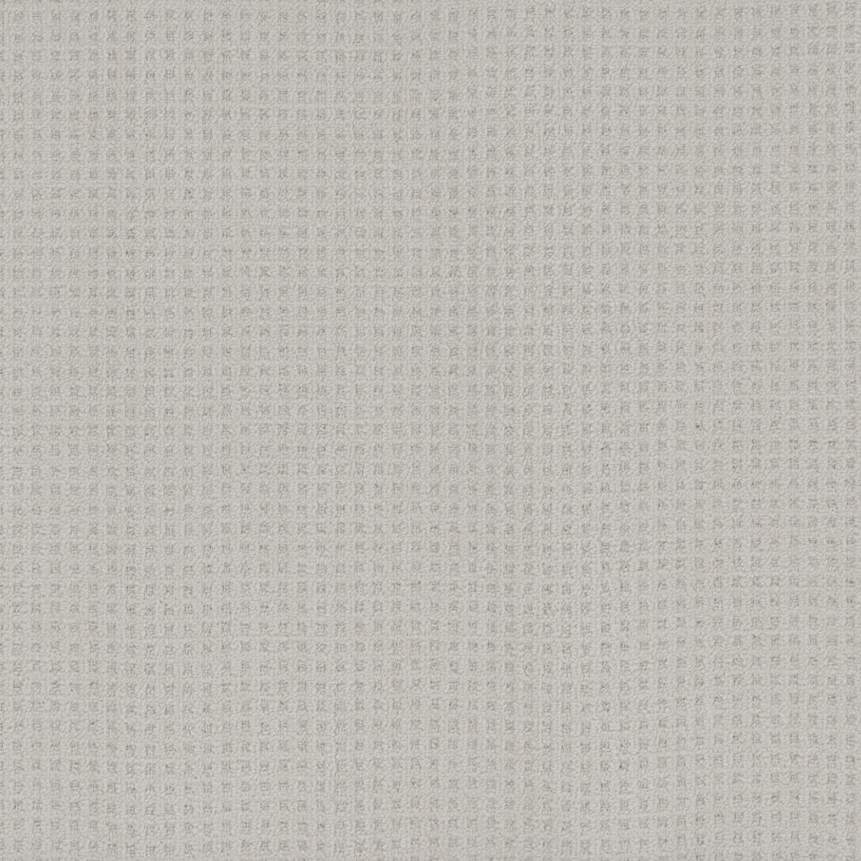 Loop Early Sprout White Carpet