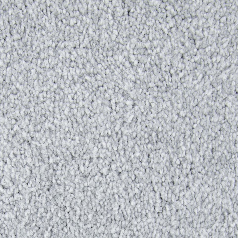 Textured Saxony Icebreaker Gray Carpet