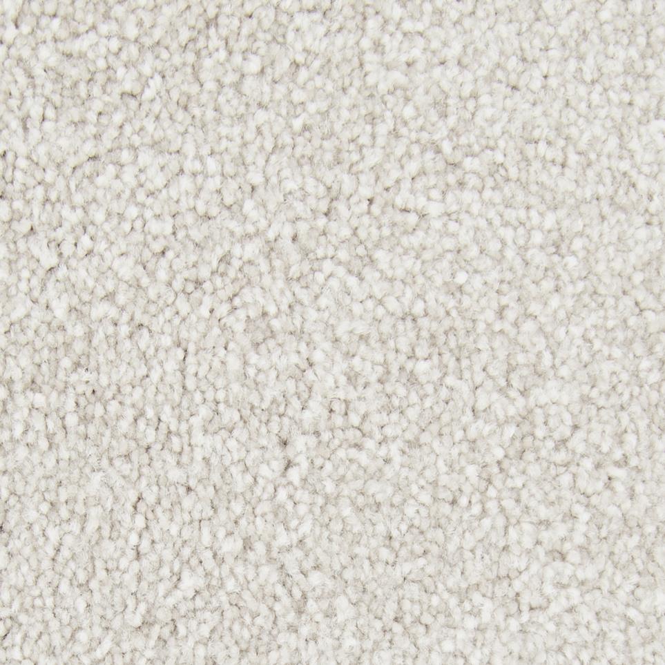 Textured Saxony Diffused Light White Carpet