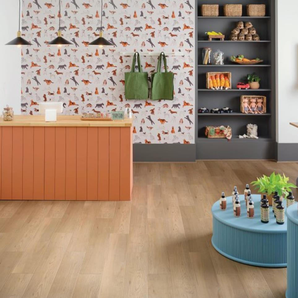 Plank Douglas Maple Medium Finish Vinyl