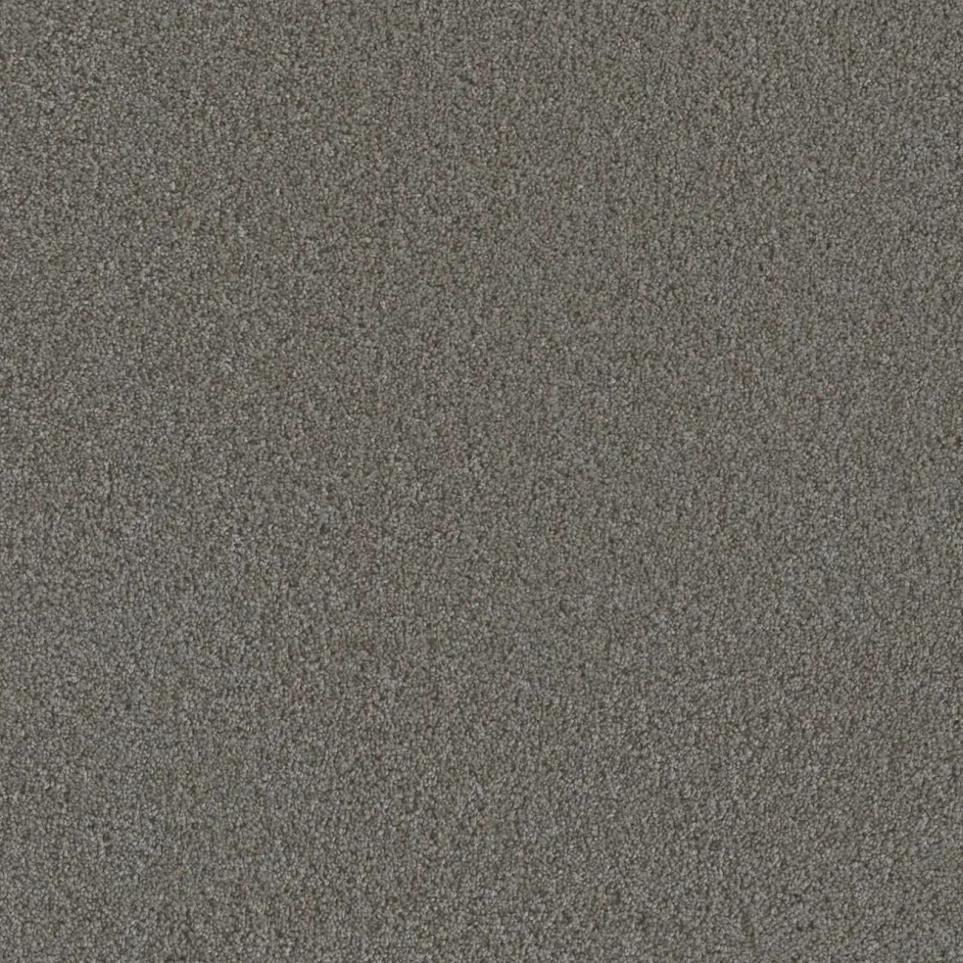 Textured Saxony Radiant Gray Carpet