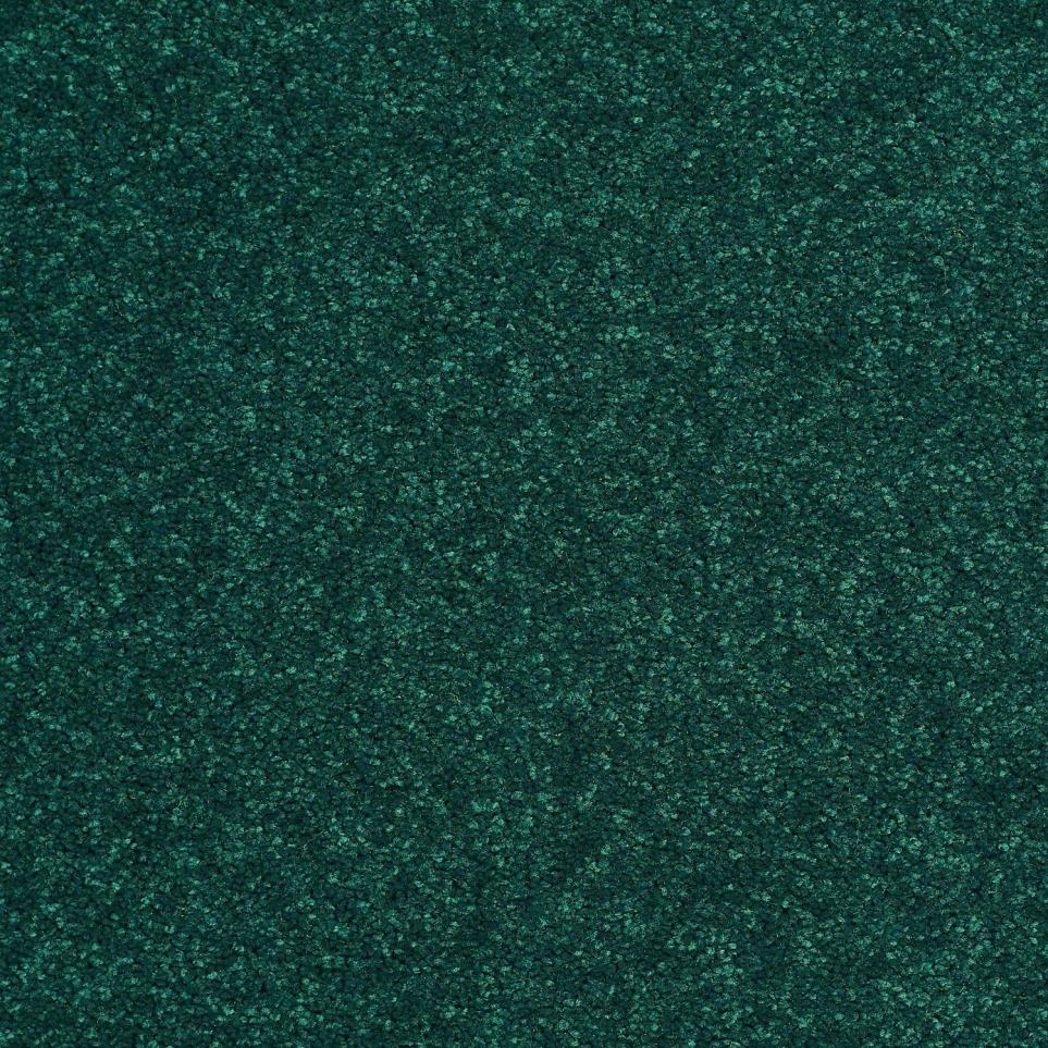 Textured Saxony Mistletoe Green Carpet