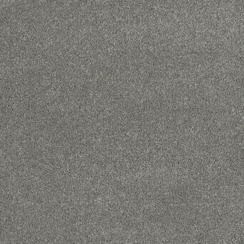 Textured Saxony Watchful Eye Gray Carpet